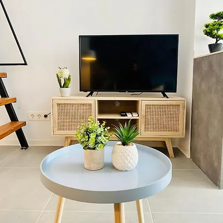 Apartment Modern Designed Loft In Russafa Valencia