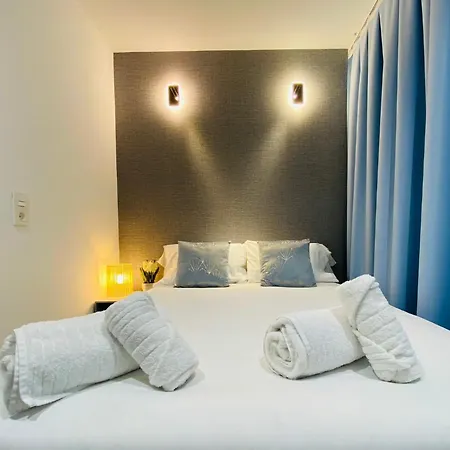 Modern Designed Loft In Russafa Apartman
