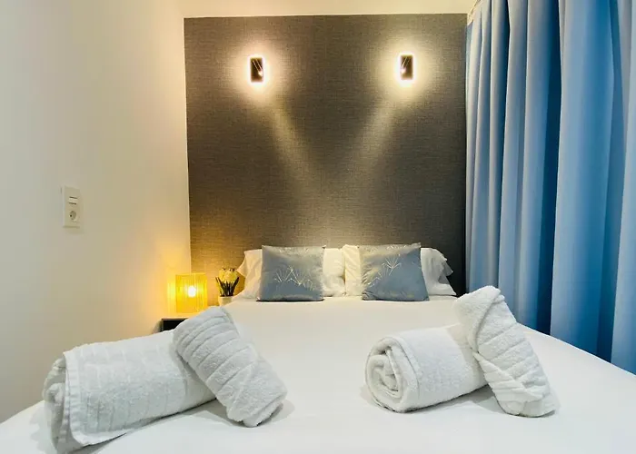 Modern Designed Loft In Russafa Apartman