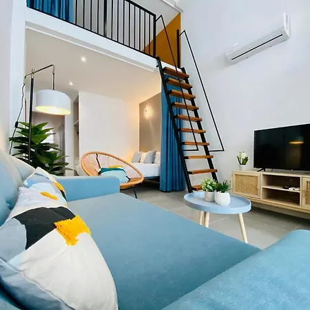 Modern Designed Loft In Russafa דירה ולנסיה